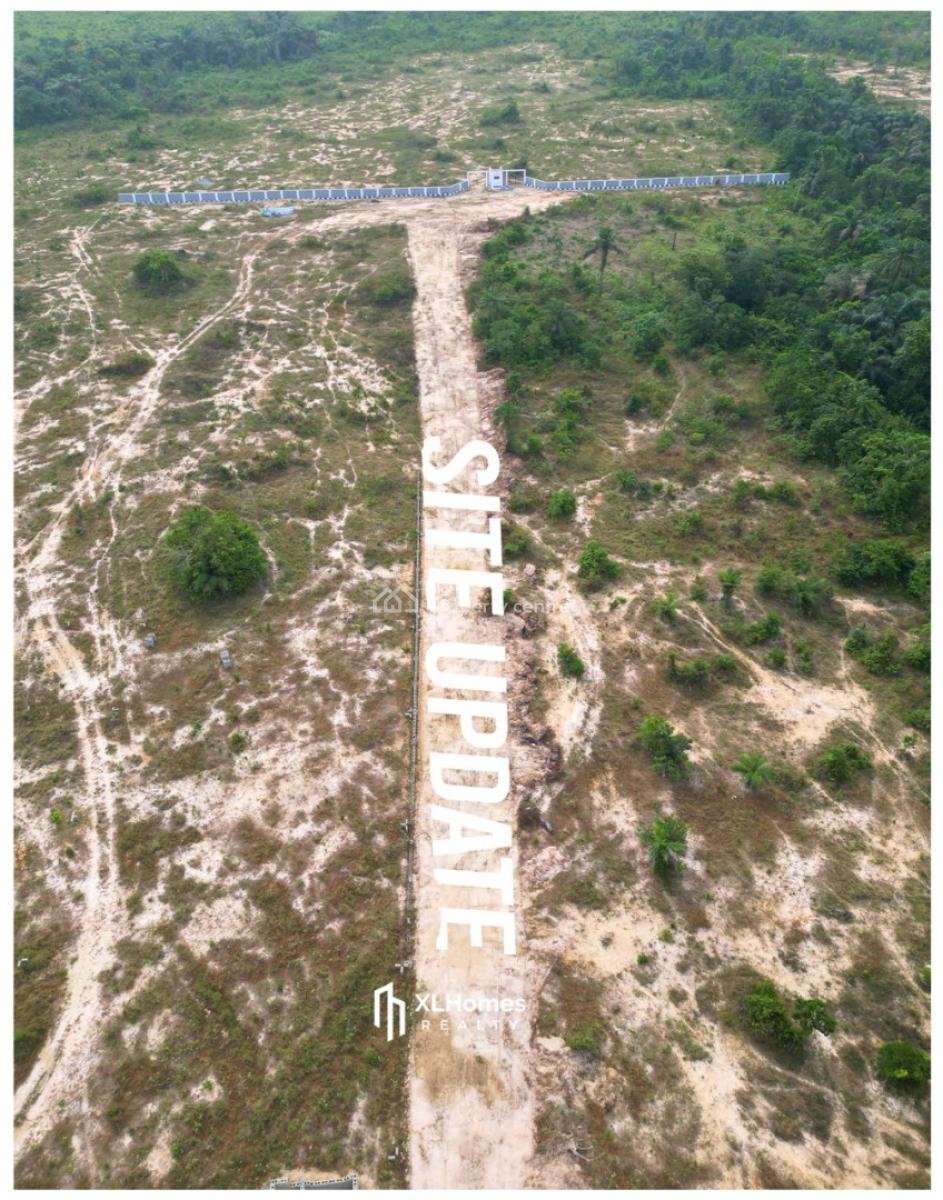 Most Affordable Commercial Land Available, Ilado-omu-epe Corridor and Very Close to The Road, Epe, Lagos, Plaza / Complex / Mall for Sale