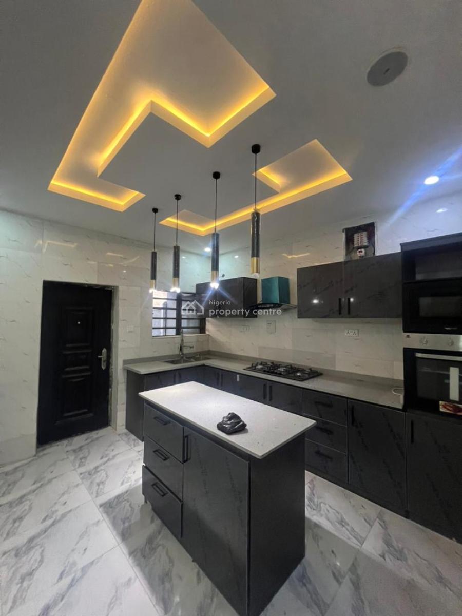 Self Serviced  Luxury Bedroom Semi  Duplex with a Bq, Abraham Adesanya, Ajah, Lagos, Semi-detached Duplex for Sale