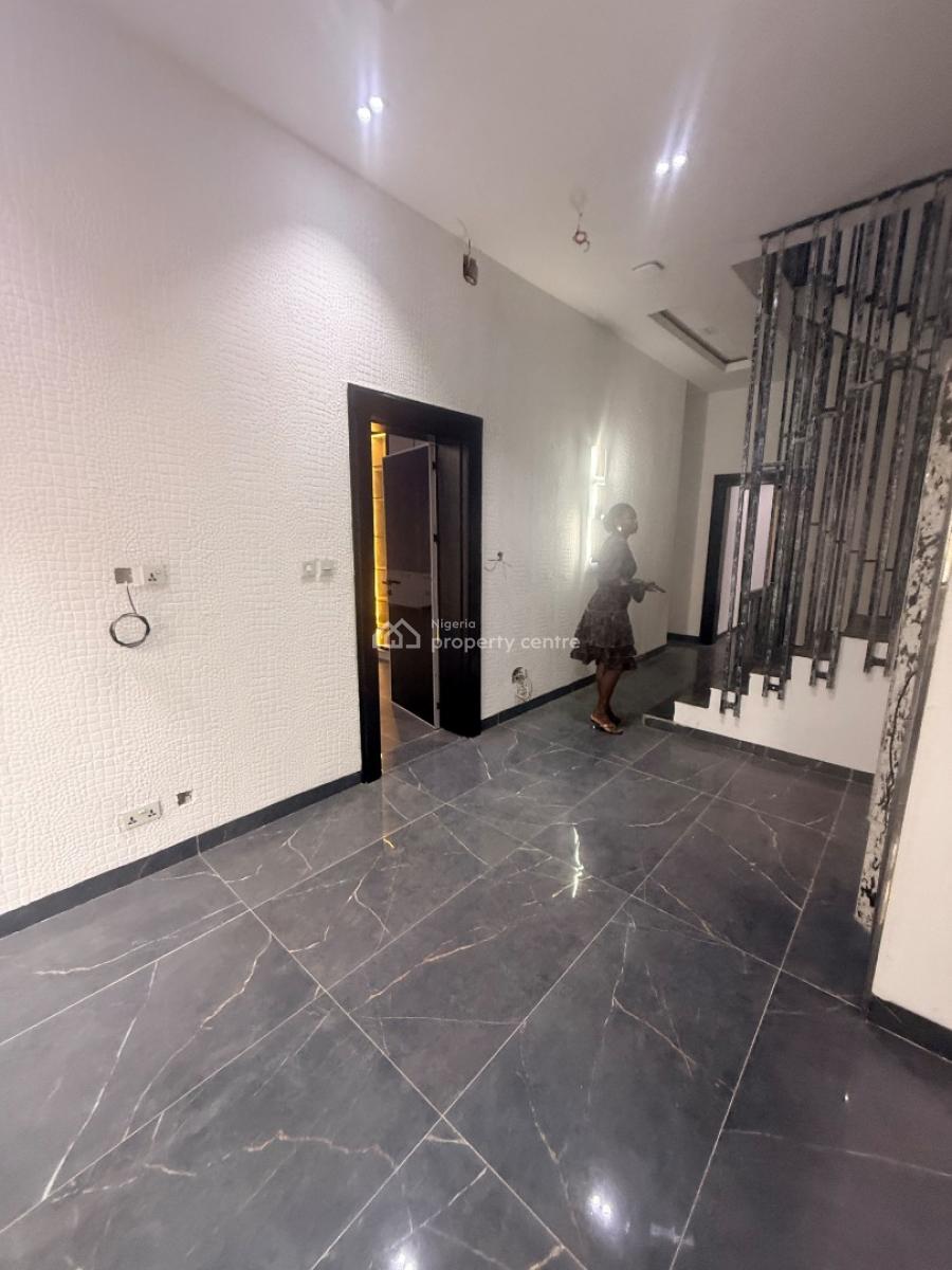 Exquisite 5br Detached Villa with Full Facilities in a Secure Estate, Old Ikoyi, Ikoyi, Lagos, Detached Duplex for Sale