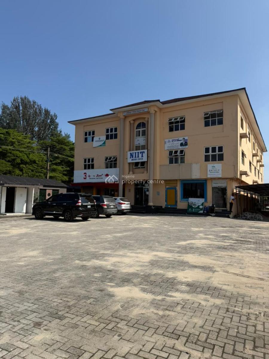 1500sqm Open Plan Office, Mayfair Garden Estate, Awoyaya, Ibeju Lekki, Lagos, Office Space for Sale