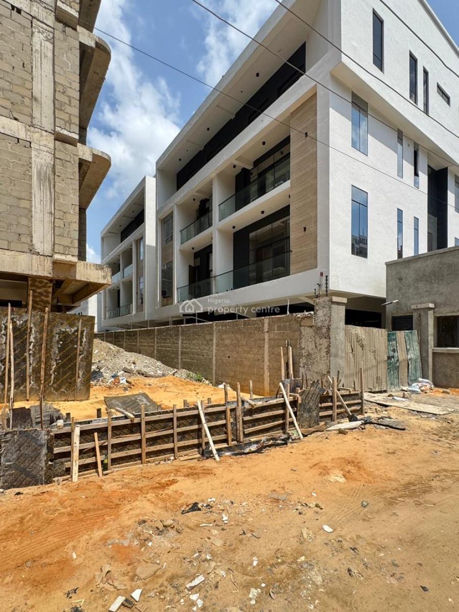 Explore This 3 Bedroom Apartment with Balcony, Lekki Phase 1, Lekki, Lagos, Block of Flats for Sale