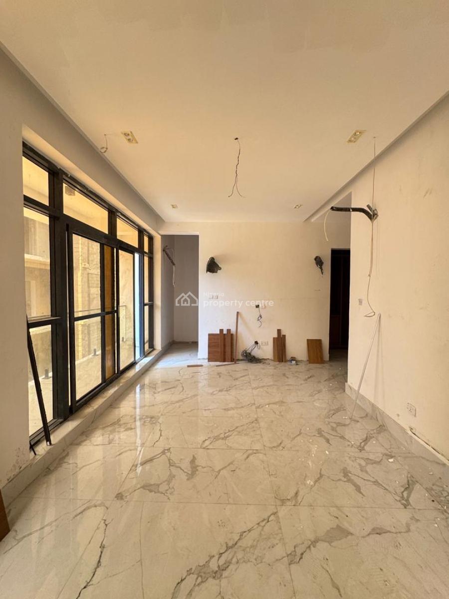 Explore This 3 Bedroom Apartment with Balcony, Lekki Phase 1, Lekki, Lagos, Block of Flats for Sale