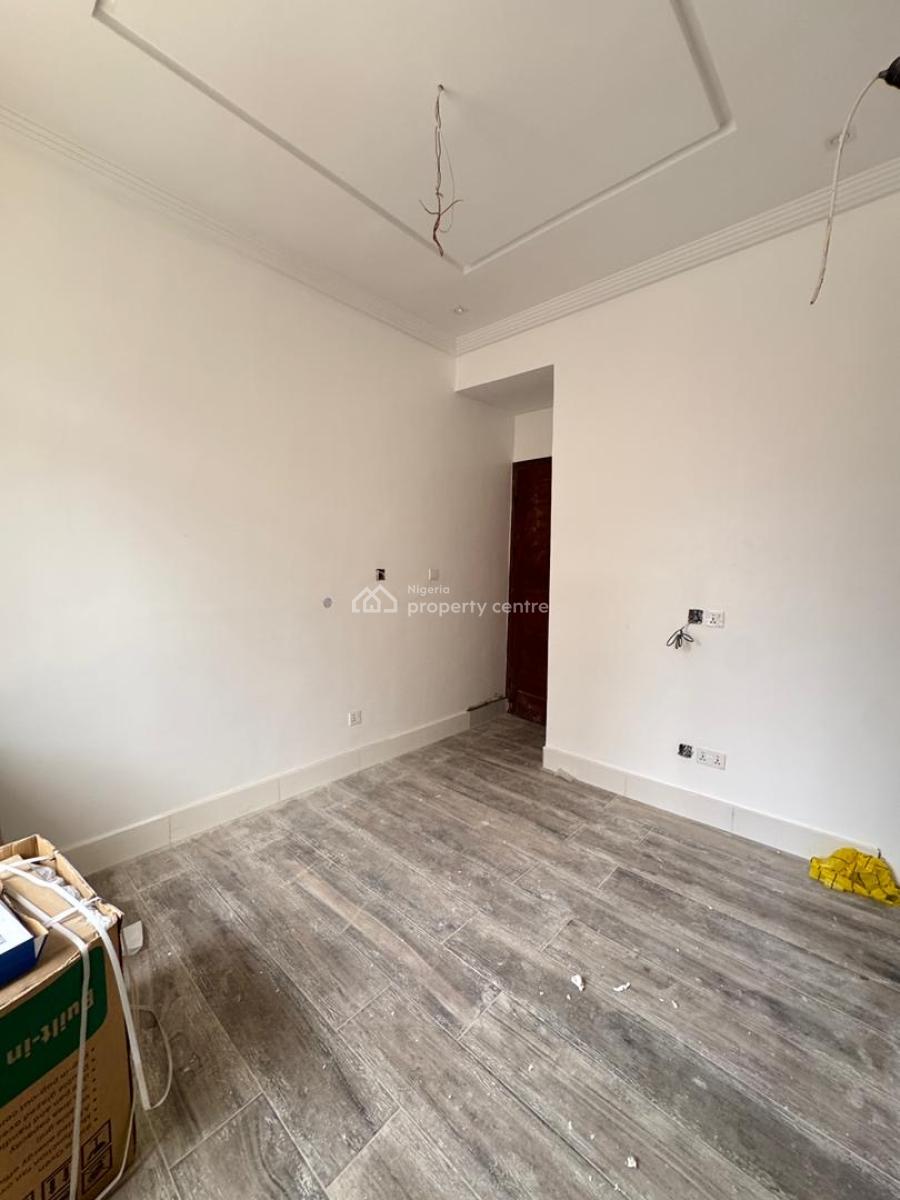 Explore This 3 Bedroom Apartment with Balcony, Lekki Phase 1, Lekki, Lagos, Block of Flats for Sale