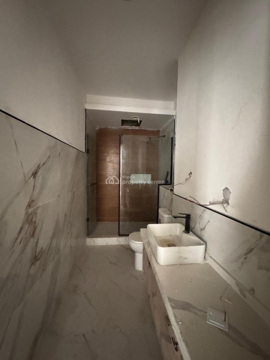 Explore This 3 Bedroom Apartment with Balcony, Lekki Phase 1, Lekki, Lagos, Block of Flats for Sale