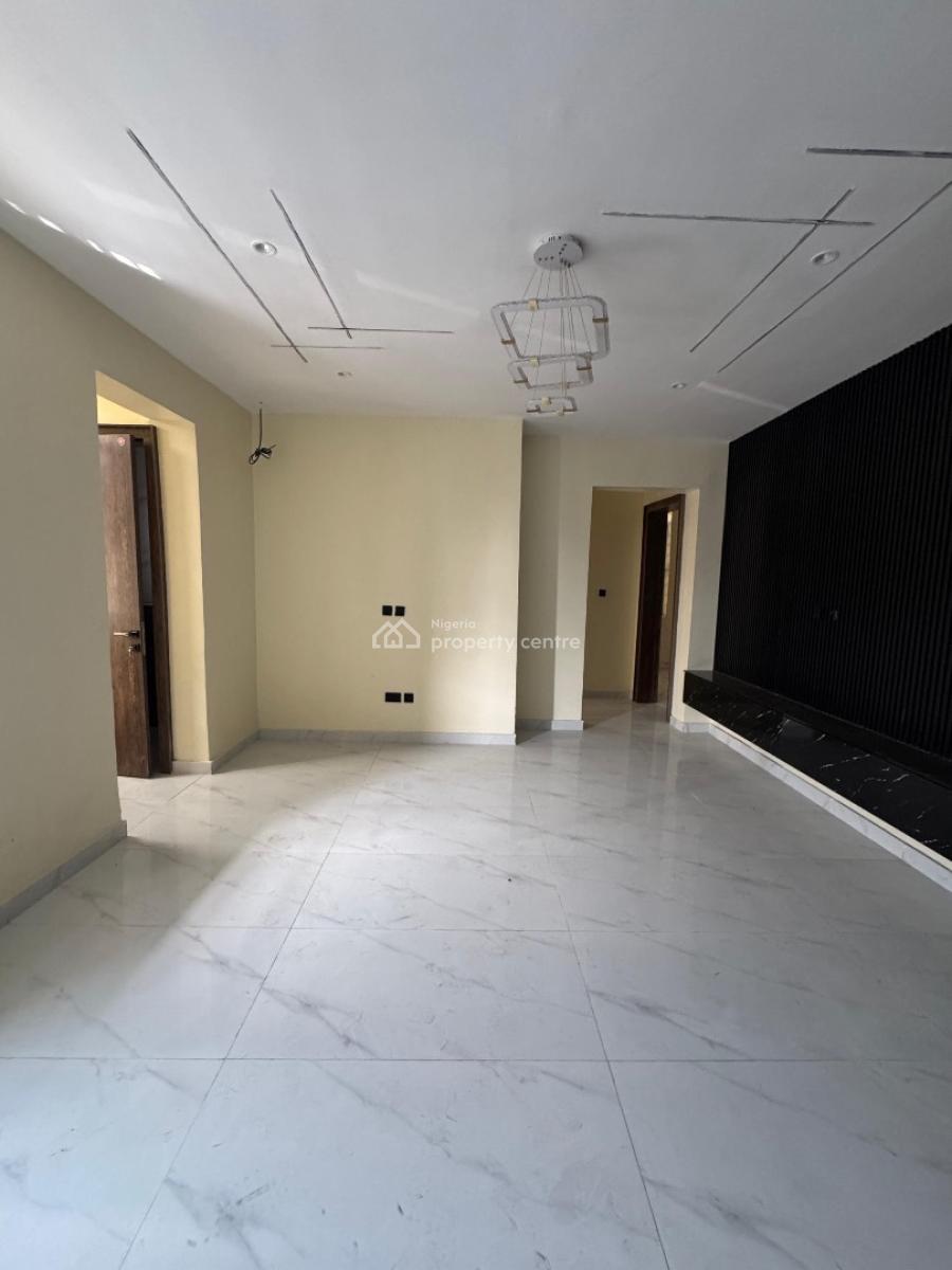 Classy 3 Bedroom Apartment Fully Fitted, Lekki Phase 1, Lekki, Lagos, Flat / Apartment for Sale