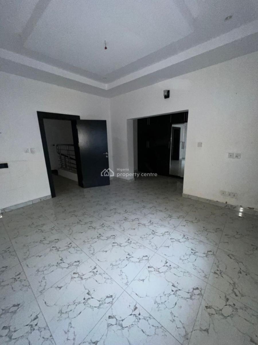 Large and Spacious 3 Bedroom Terrace Duplex, Ikate, Lekki, Lagos, Terraced Duplex for Rent