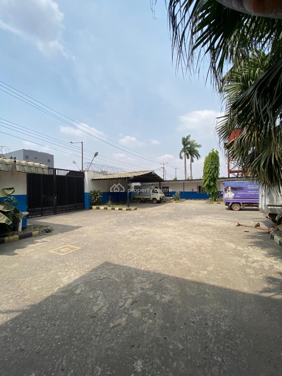 Premium Industrial Property (warehouse), Ilupeju Industrial Estate, Ilupeju, Lagos, Warehouse for Sale