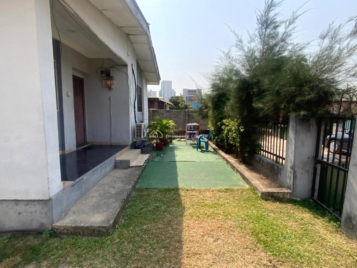 Nice Bungalow, Victoria Island (vi), Lagos, Detached Bungalow for Rent
