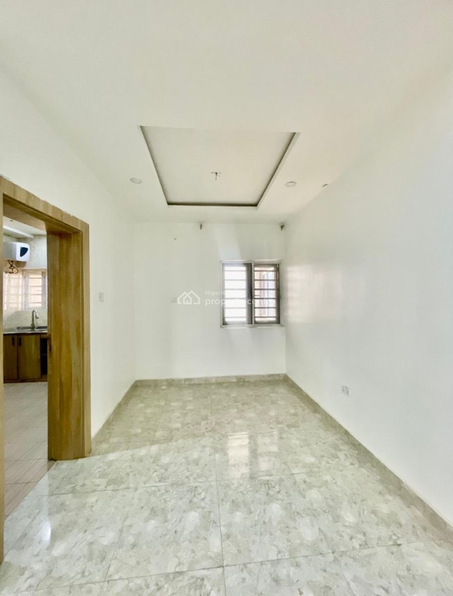 Lovely & Spacious 3 Bedroom Apartment, Gilmore, Jahi, Abuja, Flat / Apartment for Rent