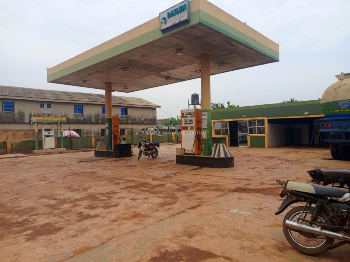 Filling Station, Itele Road,aiyetoro, Ado-odo/ota, Ogun, Filling Station for Rent