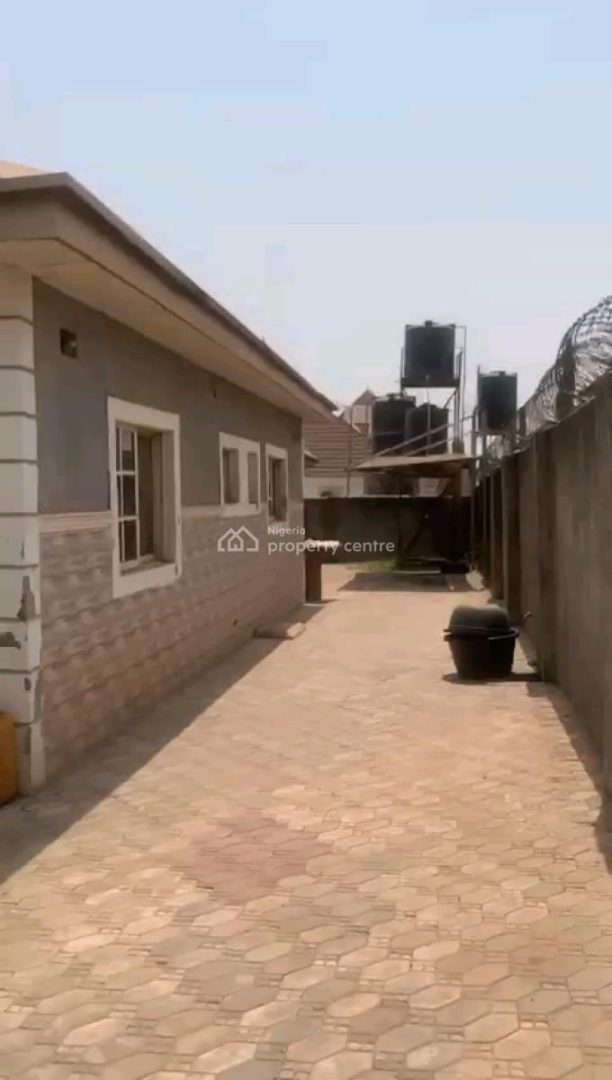 Very Lovely 3 Bedroom Bungalow, Lokogoma District, Abuja, Detached Bungalow for Sale