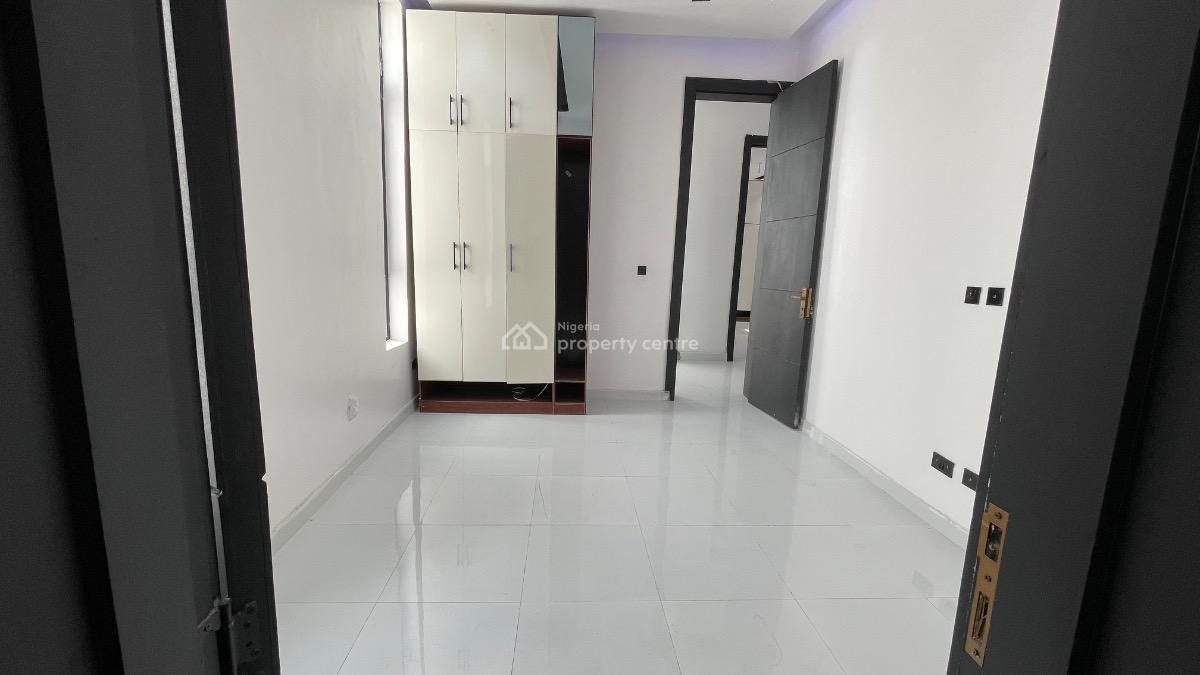 Magnificent 5 Bedroom Fully Detached Duplex with Bq,pool and Gym, Lekki, Ajah, Lagos, House for Sale