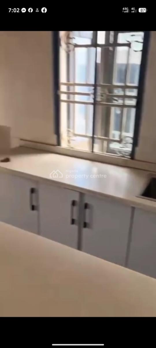 Massive and Luxurious 6 Bedrooms Fully Detached Duplex with a  3bedroo, Lokogoma District, Abuja, Detached Duplex for Sale