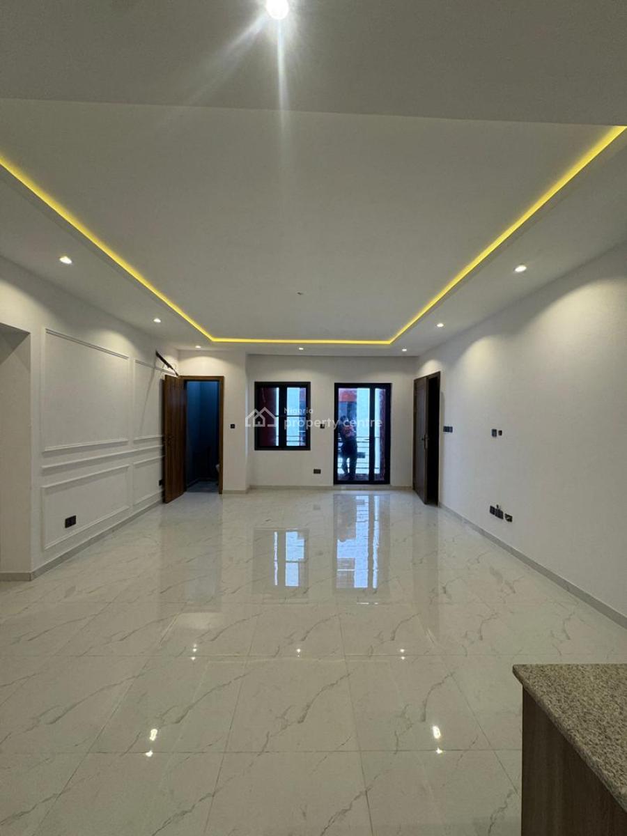 Aesthetically Pleasing 2 Bedroom,ready to Move in Serviced Apartment, Ikatee, Lekki, Lagos, Block of Flats for Sale