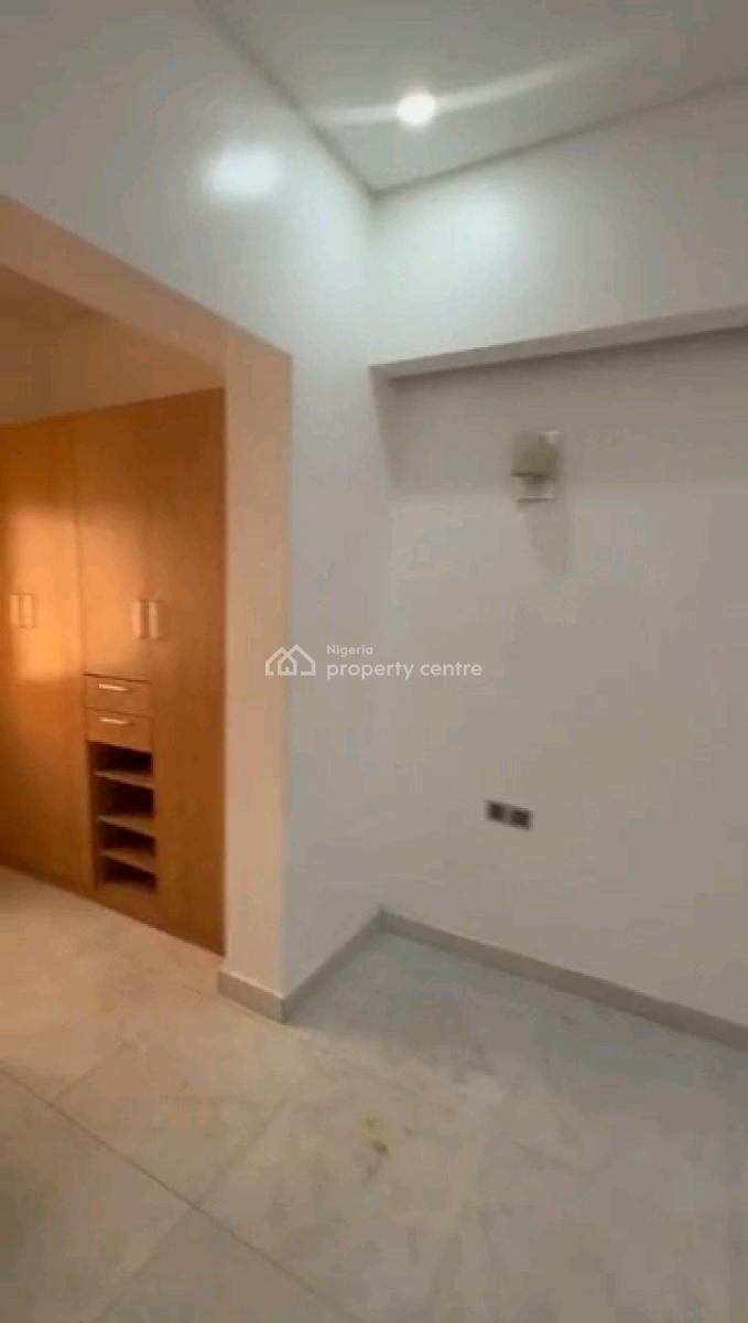 Clean 4 Bedroom Terrace Duplex, Guzape District, Abuja, Terraced Duplex for Sale