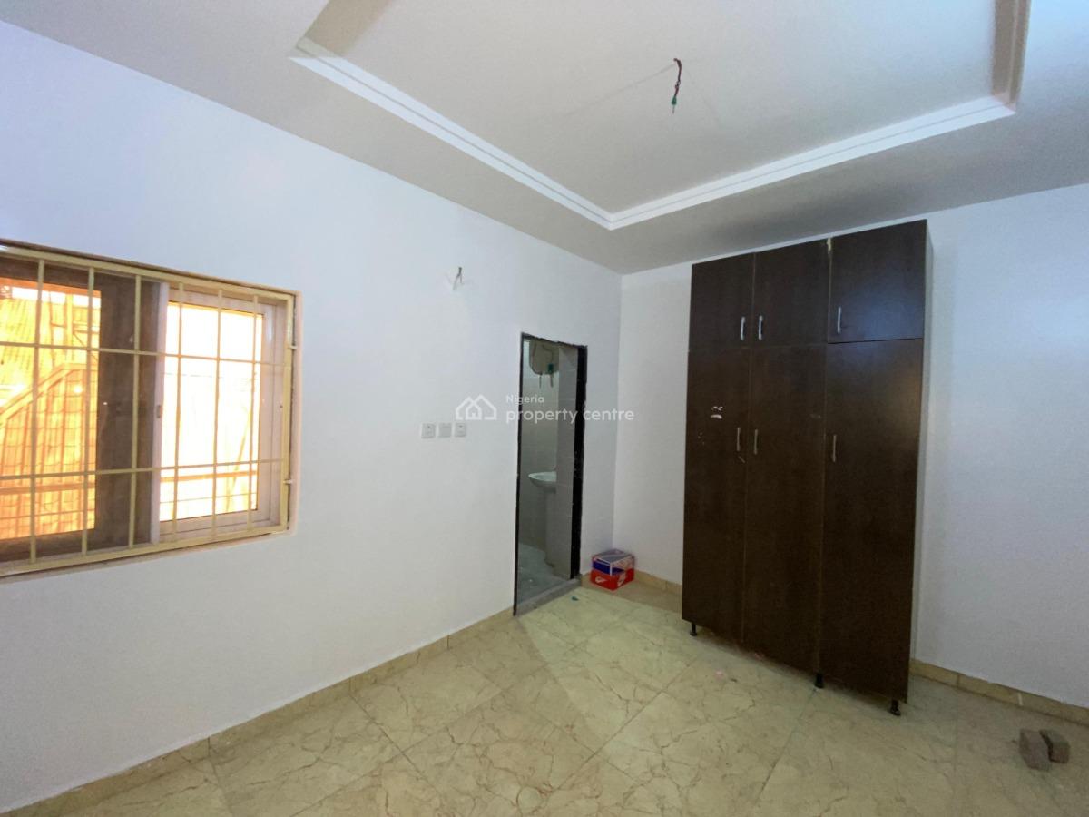 3 Bedroom Apartment, in a Secured Estate, Asokoro District, Abuja, Flat / Apartment for Rent