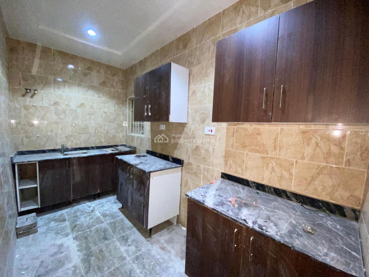 3 Bedroom Apartment, in a Secured Estate, Asokoro District, Abuja, Flat / Apartment for Rent