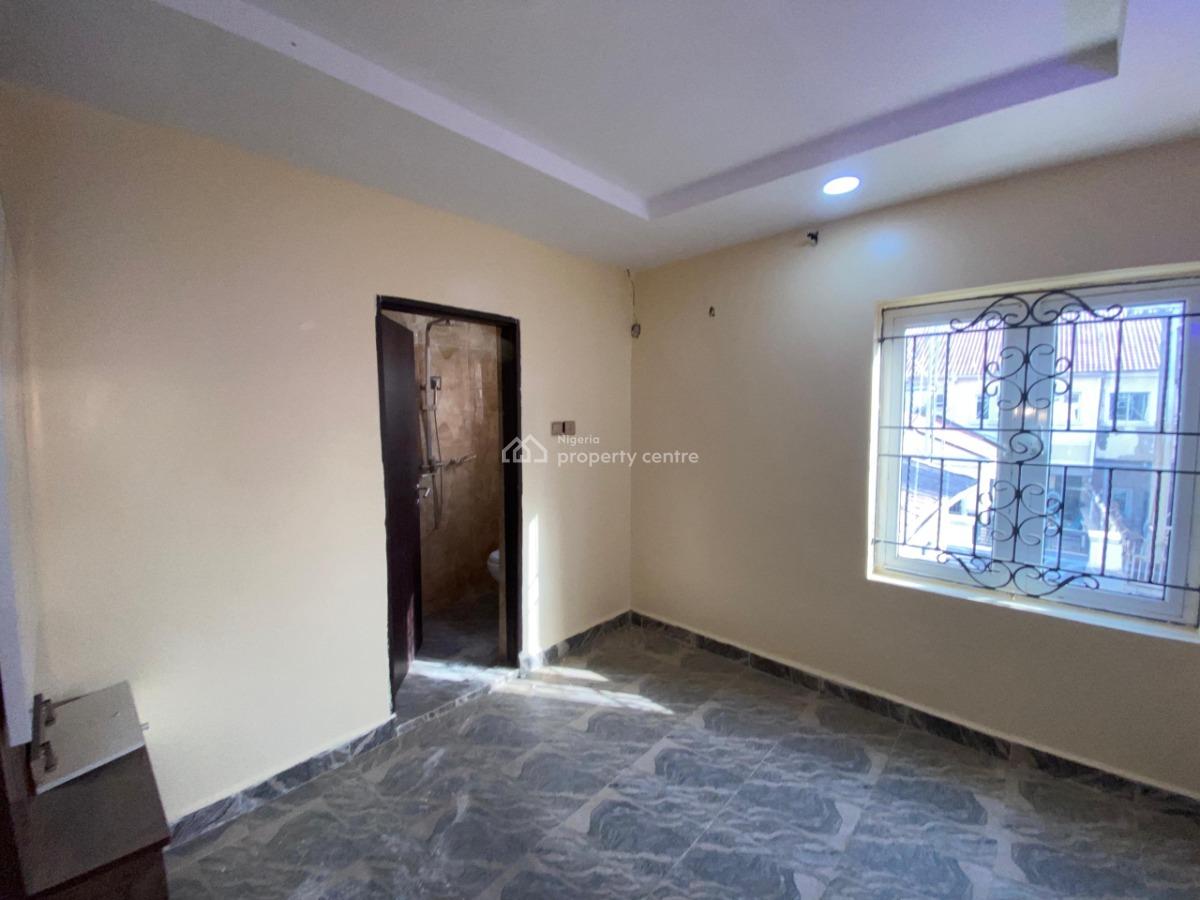 3 Bedroom Terrace Duplex with Maid Room, in a Secured Estate, Asokoro District, Abuja, Terraced Duplex for Rent