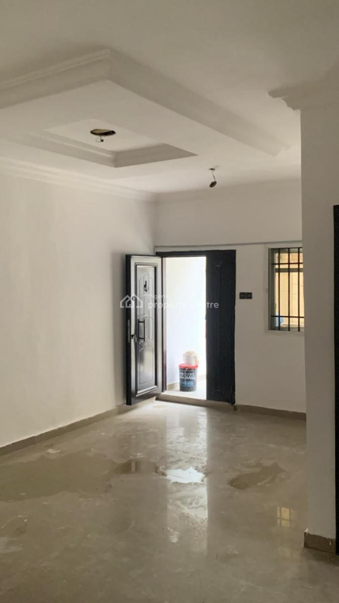Decent 3 Bedroom Ground Flat All Rooms Ensuite Guest Toilet, Estate, Gbagada, Lagos, Flat / Apartment for Rent