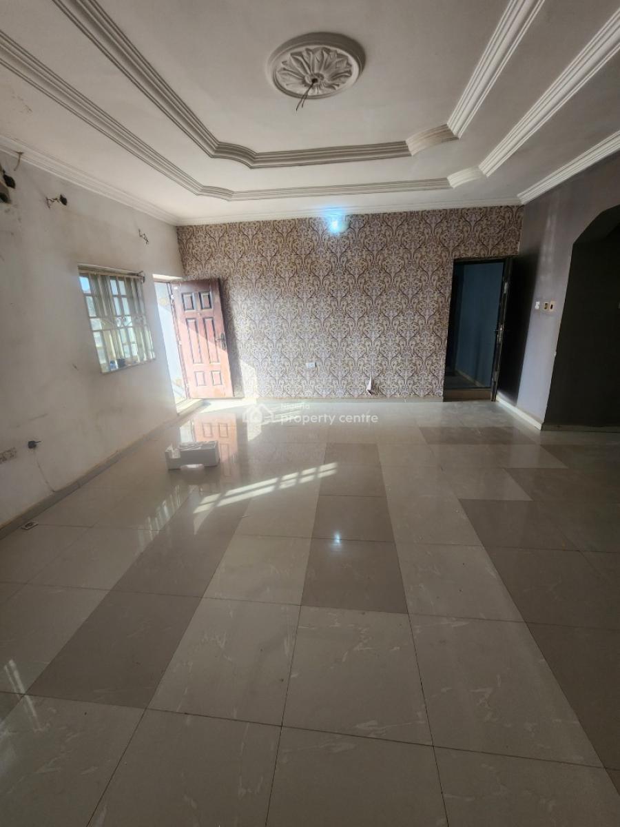 Luxury Three Bedroom Block of Flat, Dawaki District, Dawaki, Gwarinpa, Abuja, Flat / Apartment for Rent