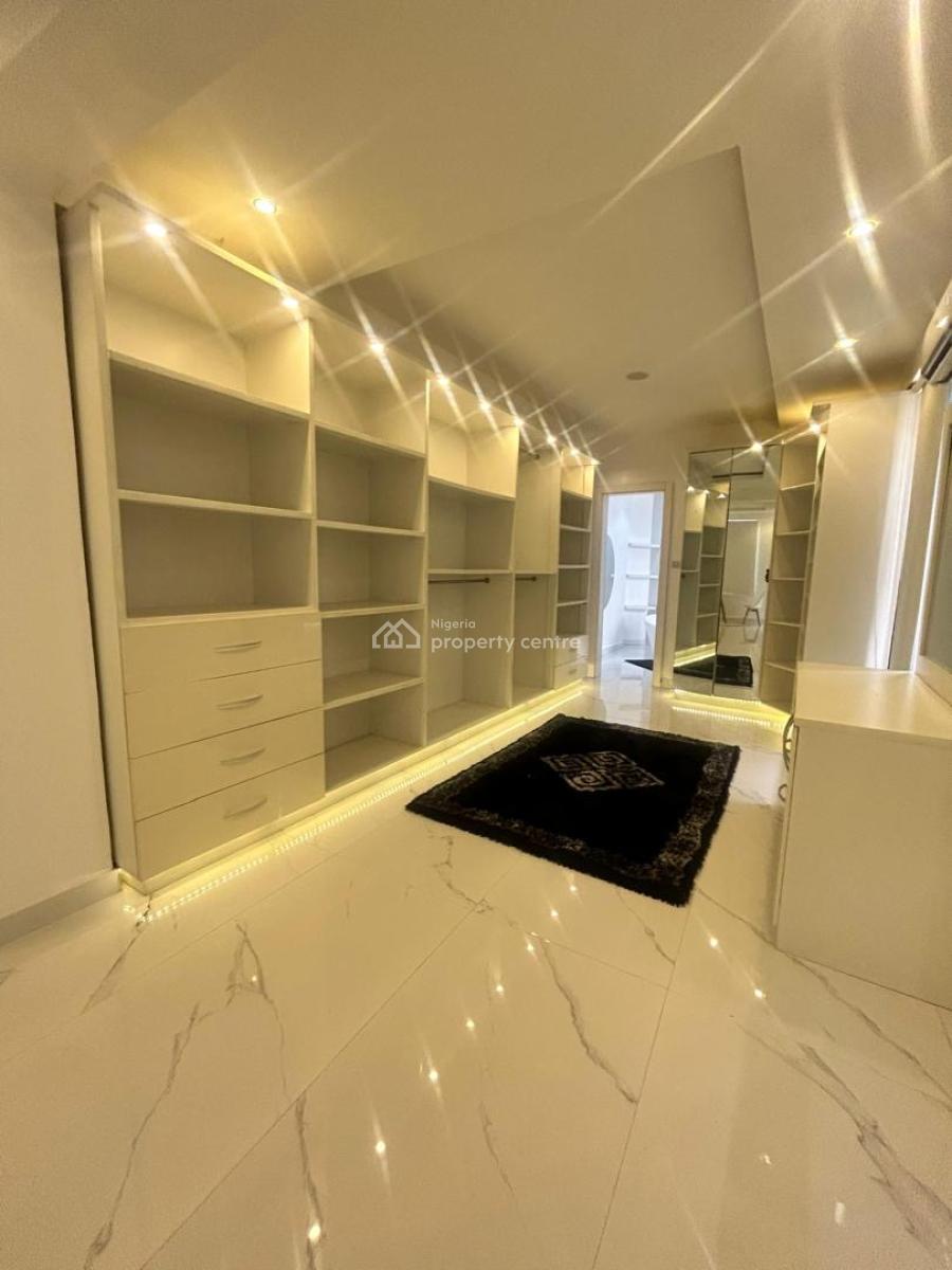 3 Bedroom Fully Furnished Penthouse Maisonette with Bq, Lekki Phase 1, Lekki, Lagos, Flat / Apartment for Rent