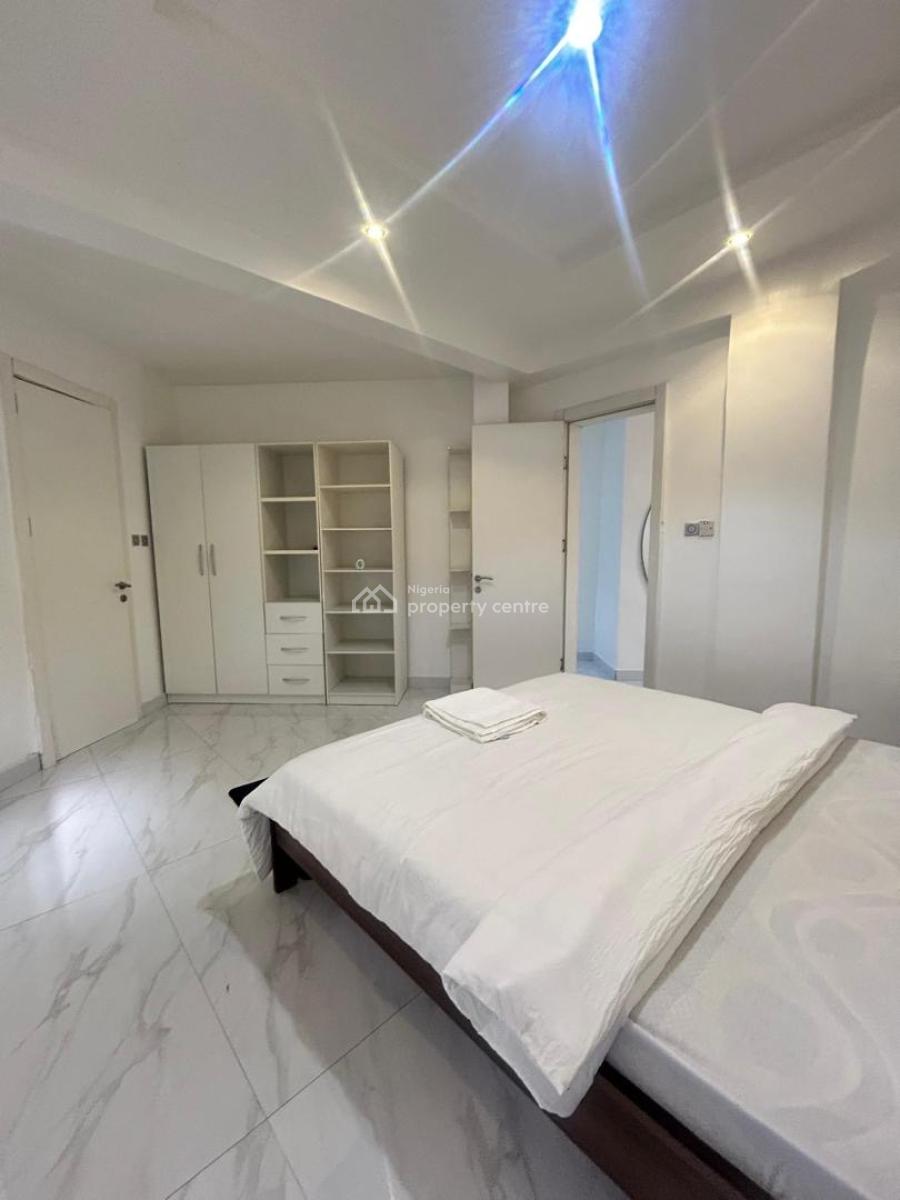 3 Bedroom Fully Furnished Penthouse Maisonette with Bq, Lekki Phase 1, Lekki, Lagos, Flat / Apartment for Rent