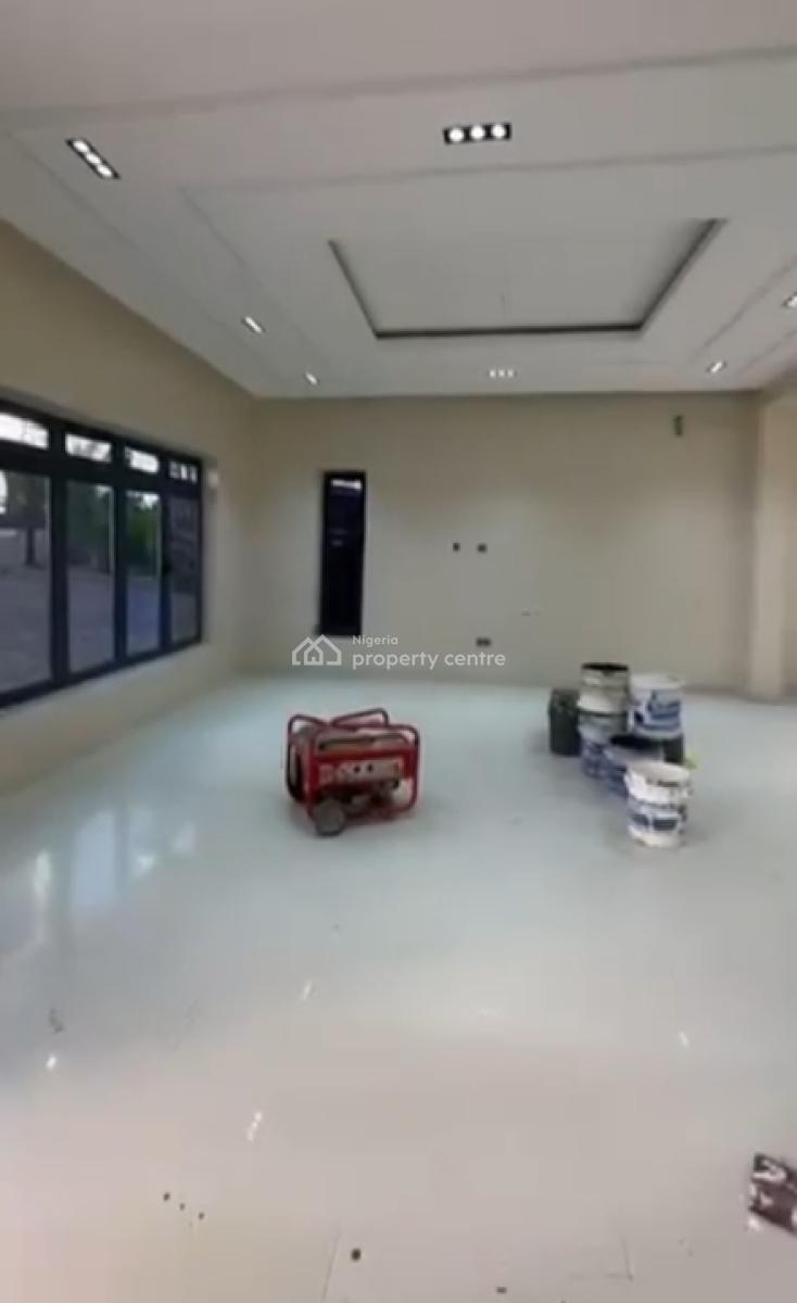 4bedrooms Semi Detached with Bq, Tarred Road, Guzape District, Abuja, Semi-detached Duplex for Rent