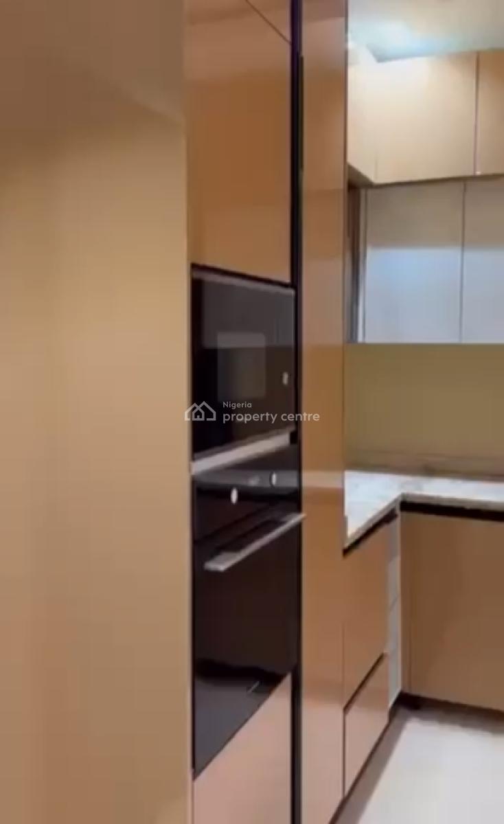 4bedrooms Semi Detached with Bq, Tarred Road, Guzape District, Abuja, Semi-detached Duplex for Rent