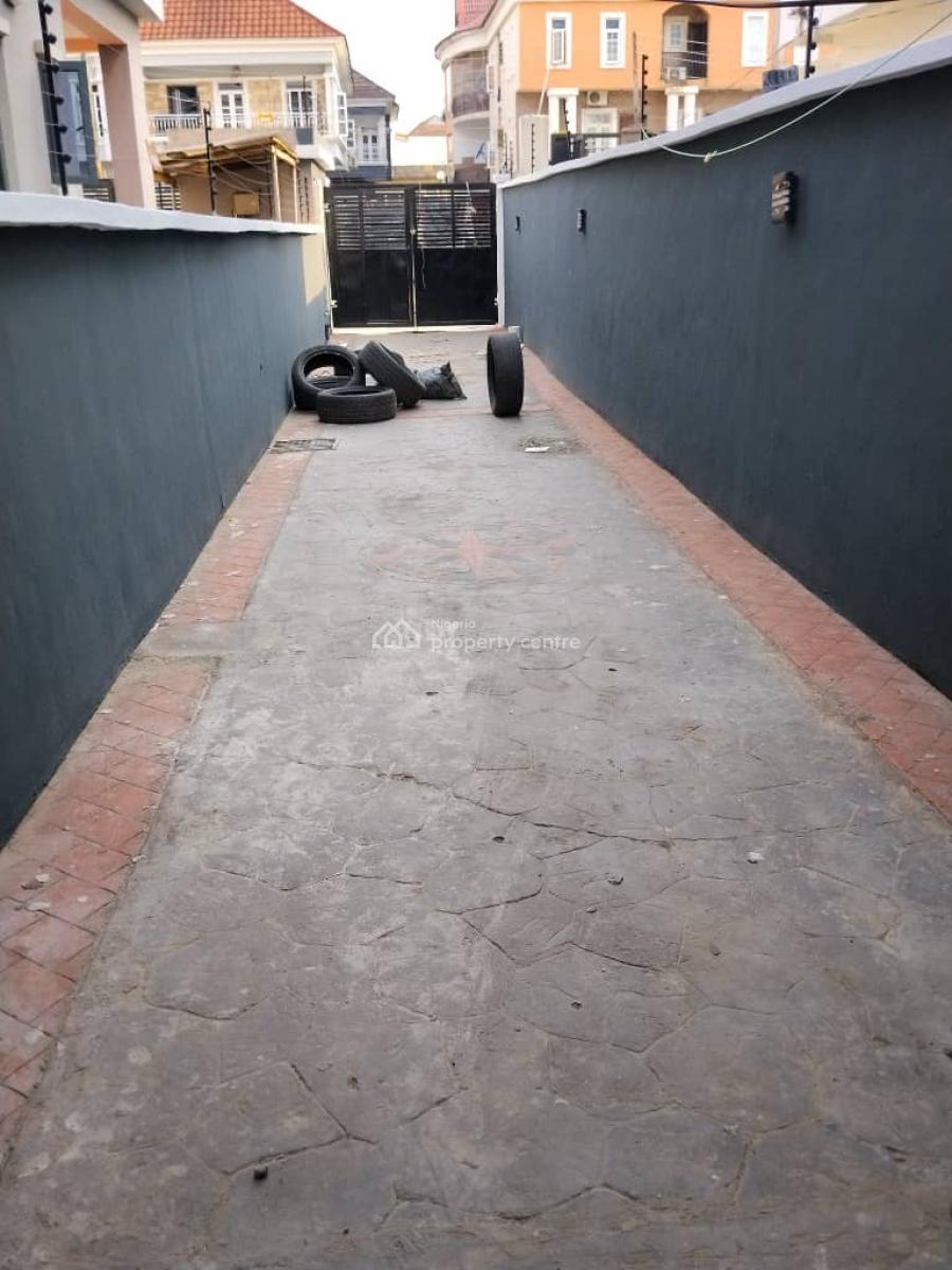 4 Bedrooms Semi Detached Duplex with Bq, Chevron Lekki, Lekki Phase 2, Lekki, Lagos, Semi-detached Duplex for Rent