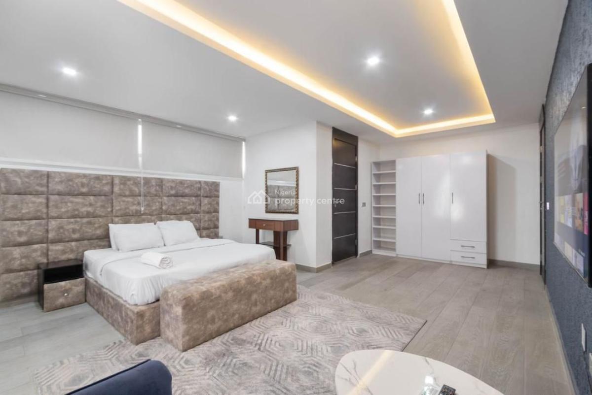 Luxury 2 Bedroom Apartment with Chef on Demand and Housekeeping, Gym,swimming Pool and En-suite Rooms, Lekki Phase 1, Lekki, Lagos, Flat / Apartment Short Let