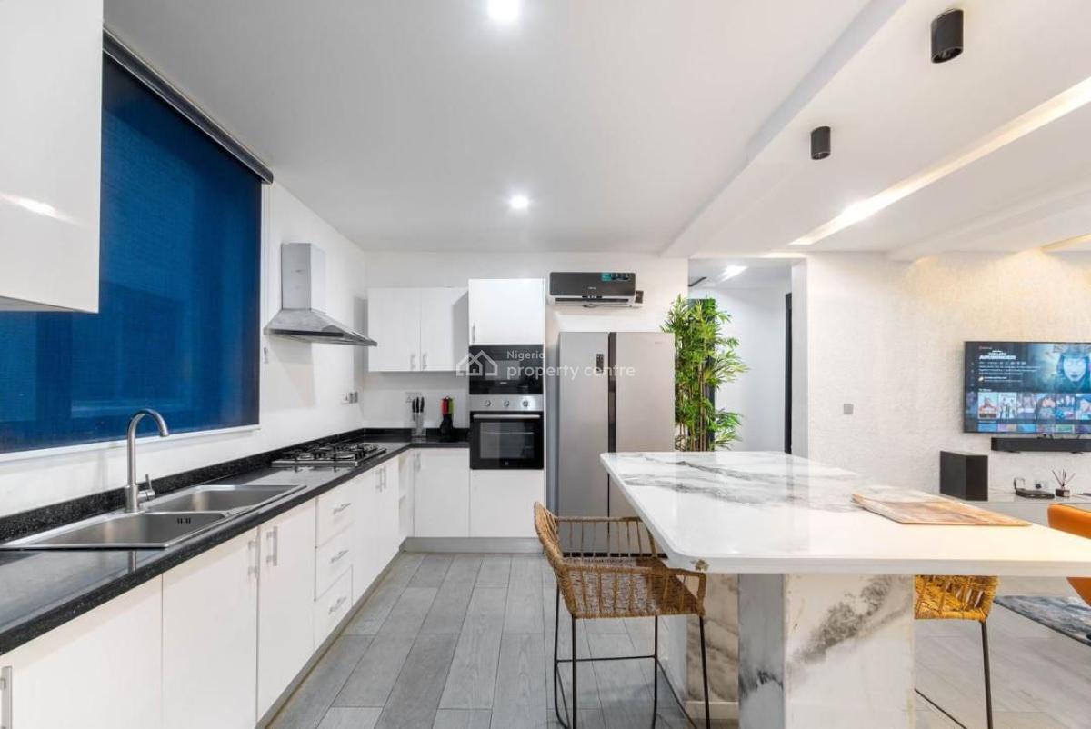 Luxury 2 Bedroom Apartment with Chef on Demand and Housekeeping, Gym,swimming Pool and En-suite Rooms, Lekki Phase 1, Lekki, Lagos, Flat / Apartment Short Let