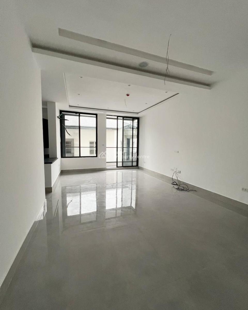 3 Bedroom Apartment with Bq, Lekki Phase 1, Lekki, Lagos, Flat / Apartment for Rent