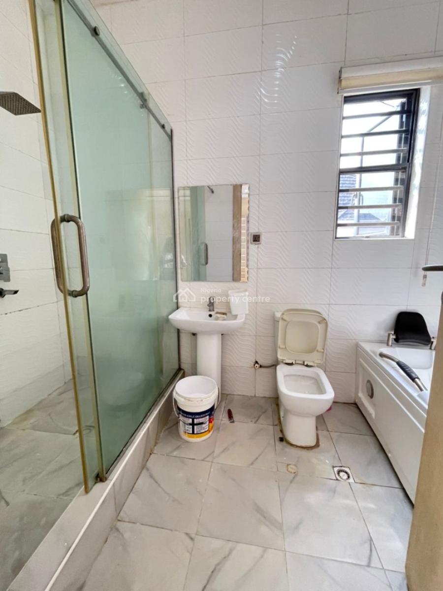 Well Renovated 4 Bedroom Semi Detached Duplex with Bq, Ikota, Lekki, Ikota, Lekki, Lagos, Semi-detached Duplex for Rent