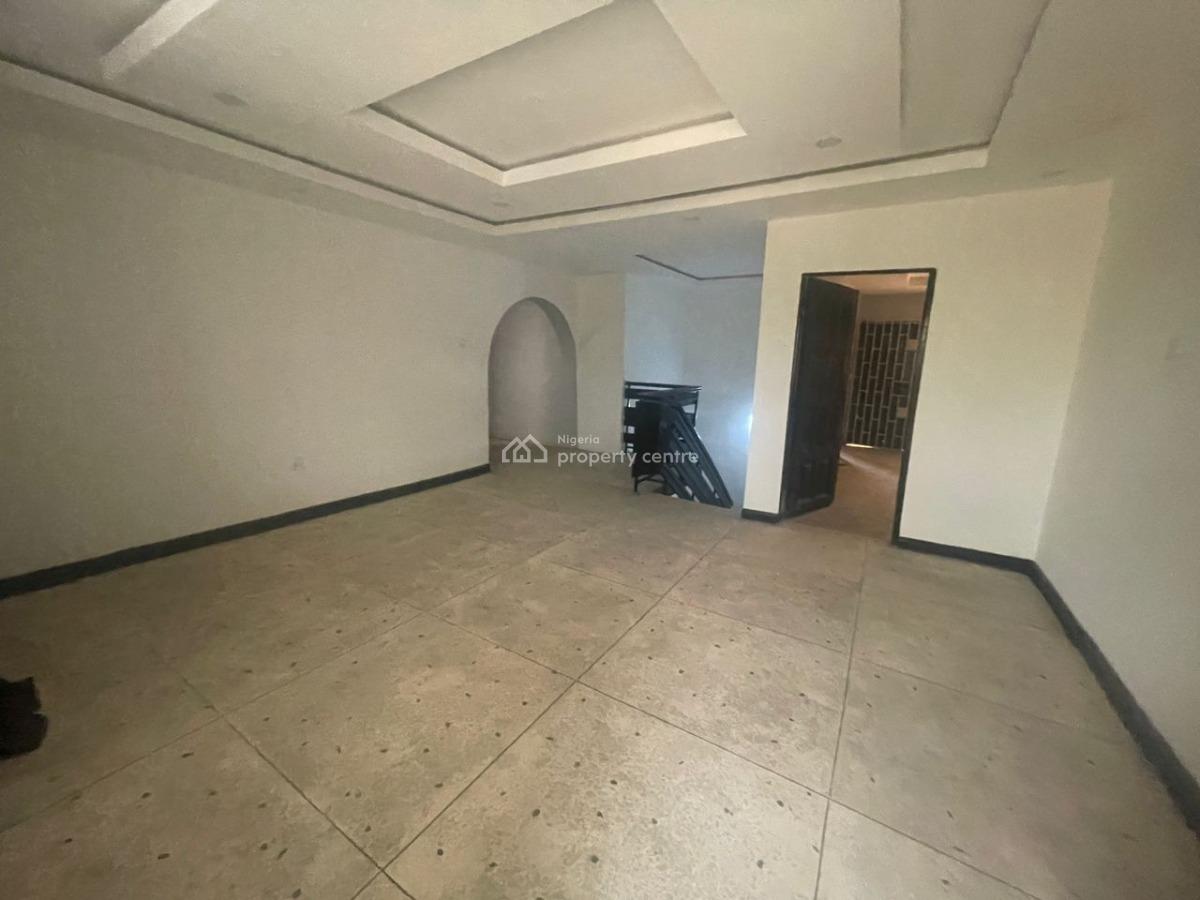 Mixed Use 5 Bedroom Detached Duplex, Cmd Road, Shanghisha, Magodo, Lagos, Detached Duplex for Rent