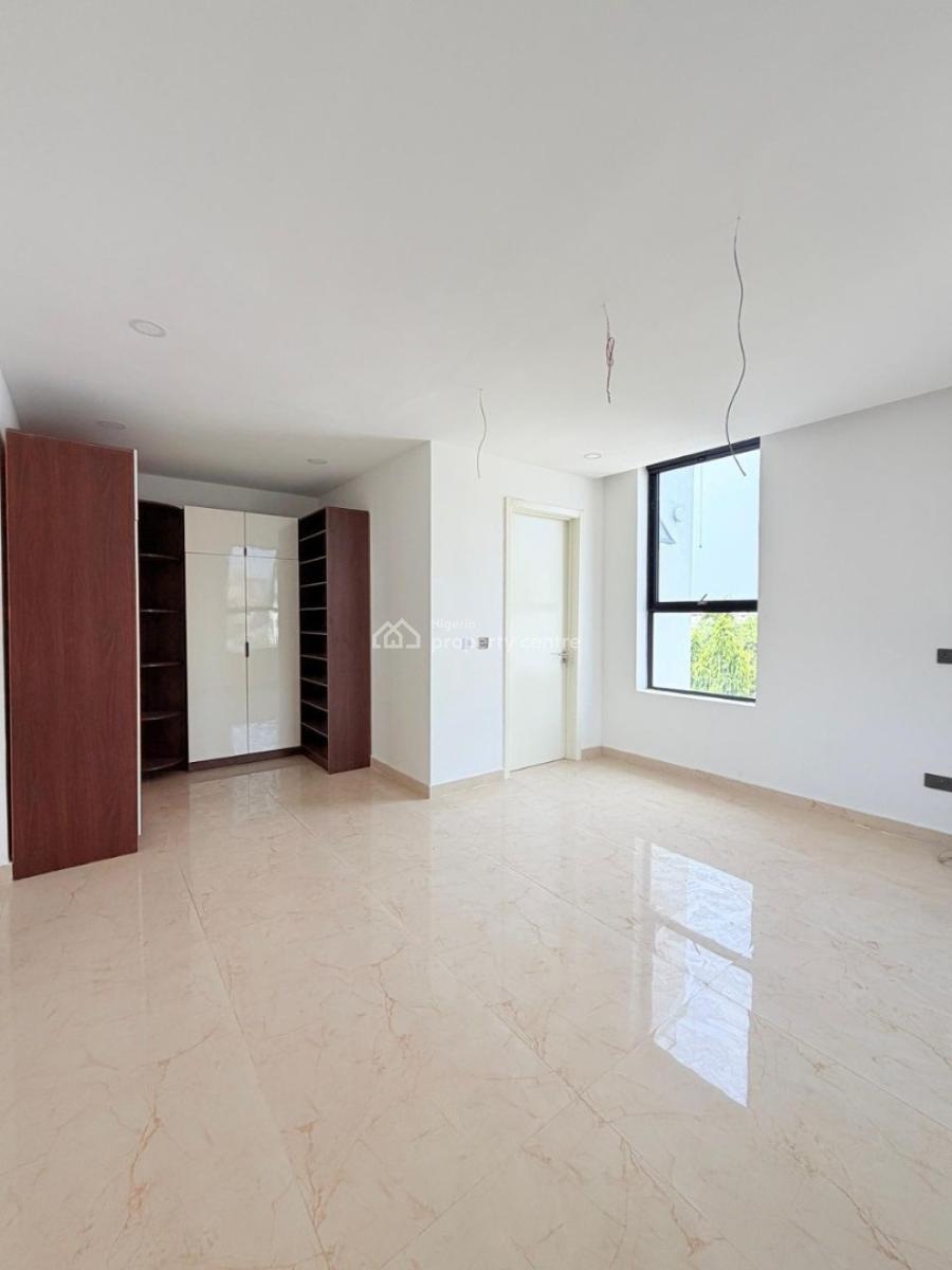 Well-detailed 4 Bedroom Maisonette, Lekki, Lagos, House for Sale