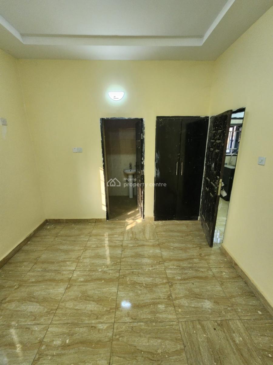Newly Built One Bedroom Block of Flat, Dawaki District., Dawaki, Gwarinpa, Abuja, Flat / Apartment for Rent