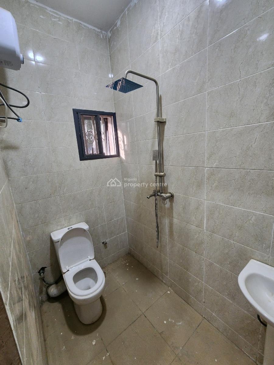 Newly Built One Bedroom Block of Flat, Dawaki District., Dawaki, Gwarinpa, Abuja, Flat / Apartment for Rent