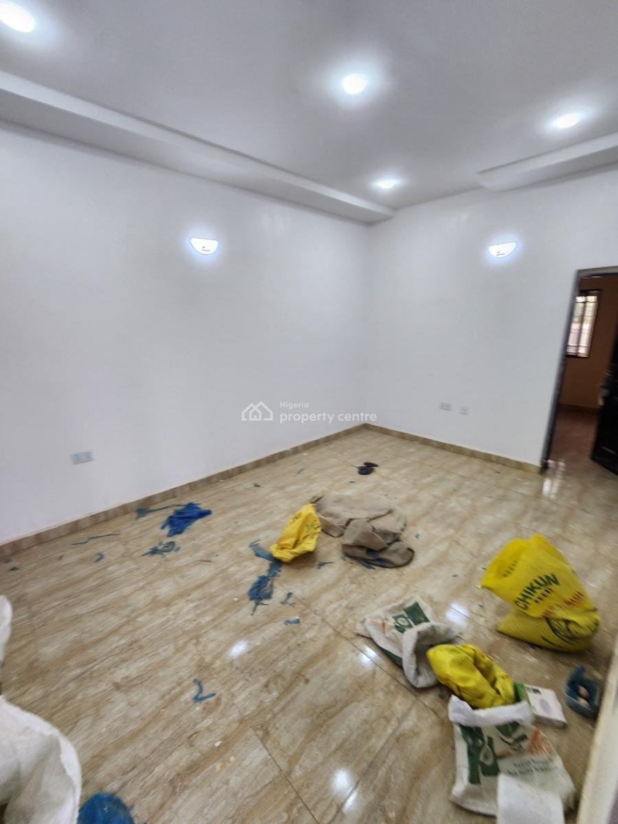 Newly Built One Bedroom Block of Flat, Dawaki District., Dawaki, Gwarinpa, Abuja, Flat / Apartment for Rent