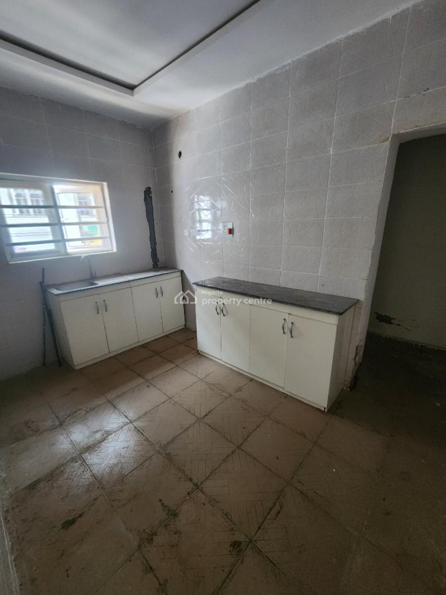 Luxury Two Bedroom Block of Flat, News Engineering Dawaki, Dawaki, Gwarinpa, Abuja, Flat / Apartment for Rent