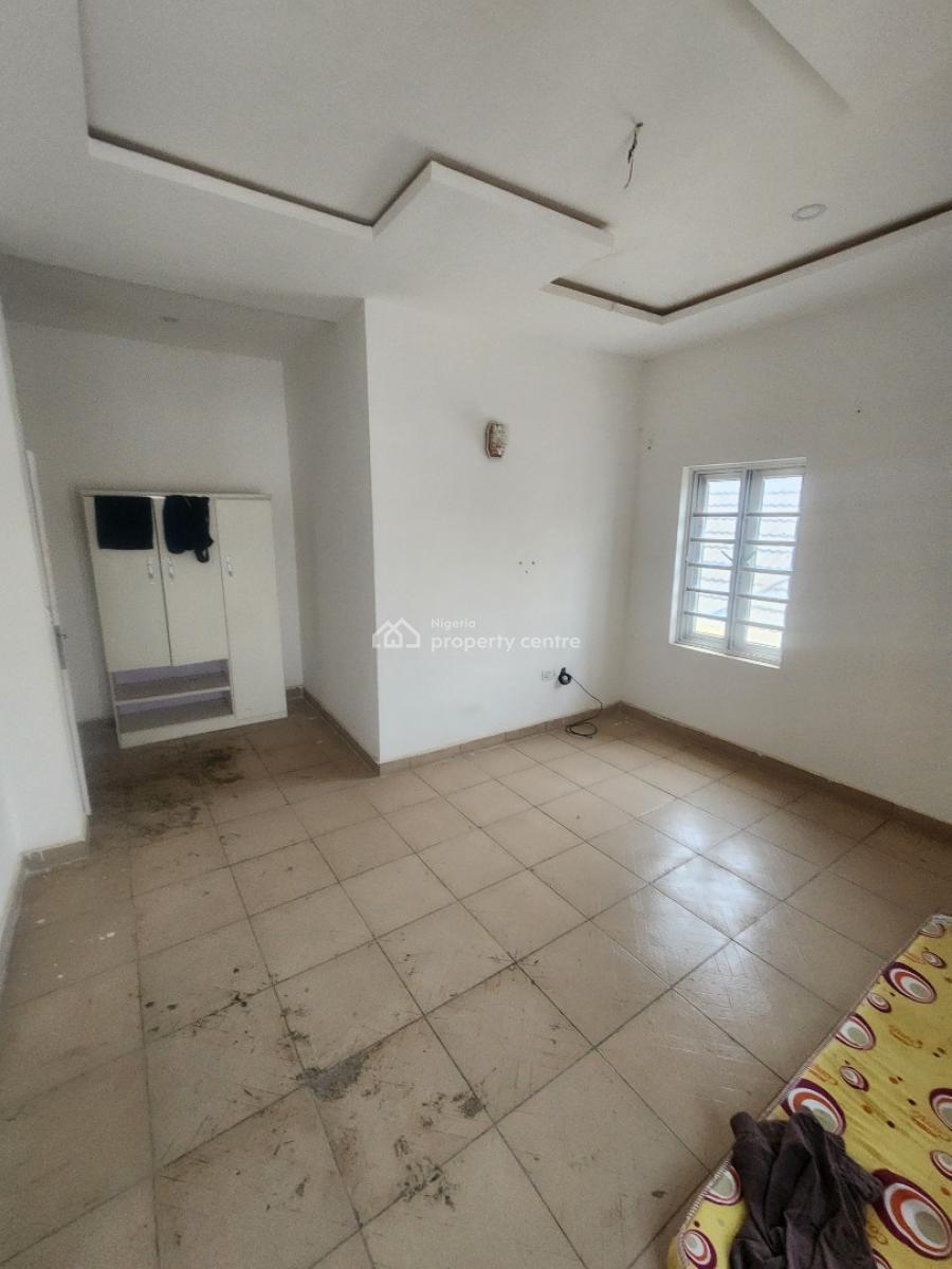 Luxury Two Bedroom Block of Flat, News Engineering Dawaki, Dawaki, Gwarinpa, Abuja, Flat / Apartment for Rent