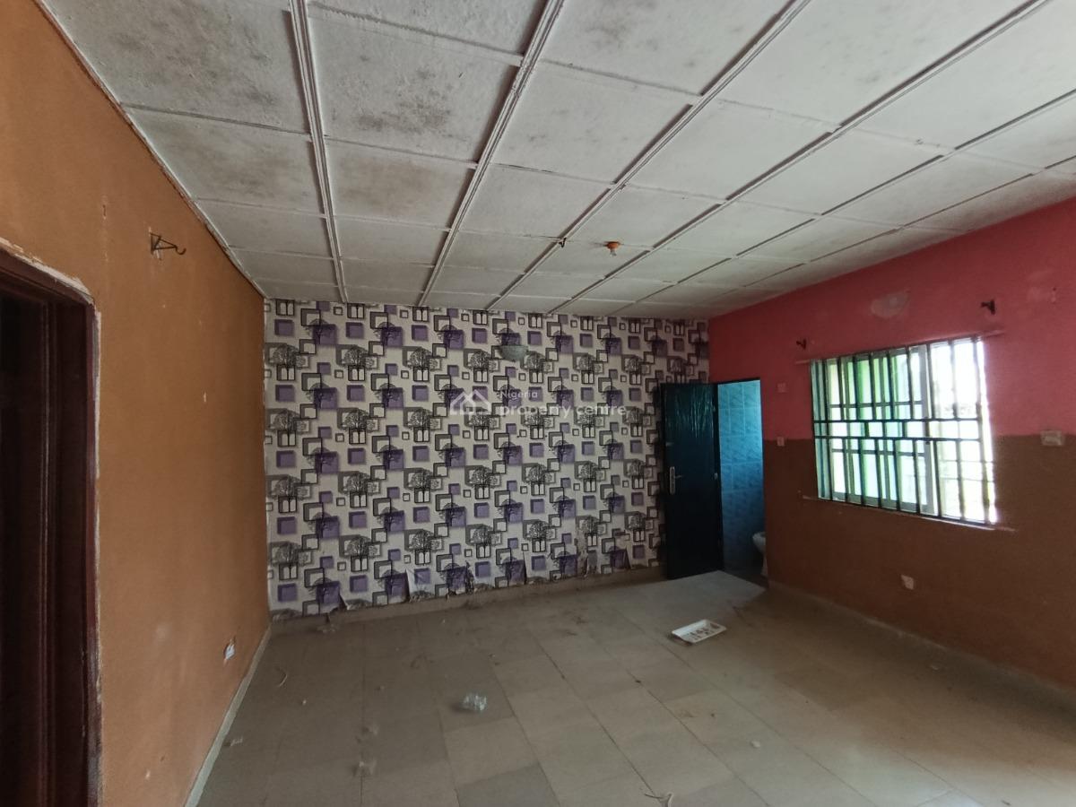 Renovated 2 Bedroom Flat All Tiles Floor Prepaid Meter No Landlord Fen, Itele Ogun State Close to Ayobo Lagos, Ado-odo/ota, Ogun, Flat / Apartment for Rent