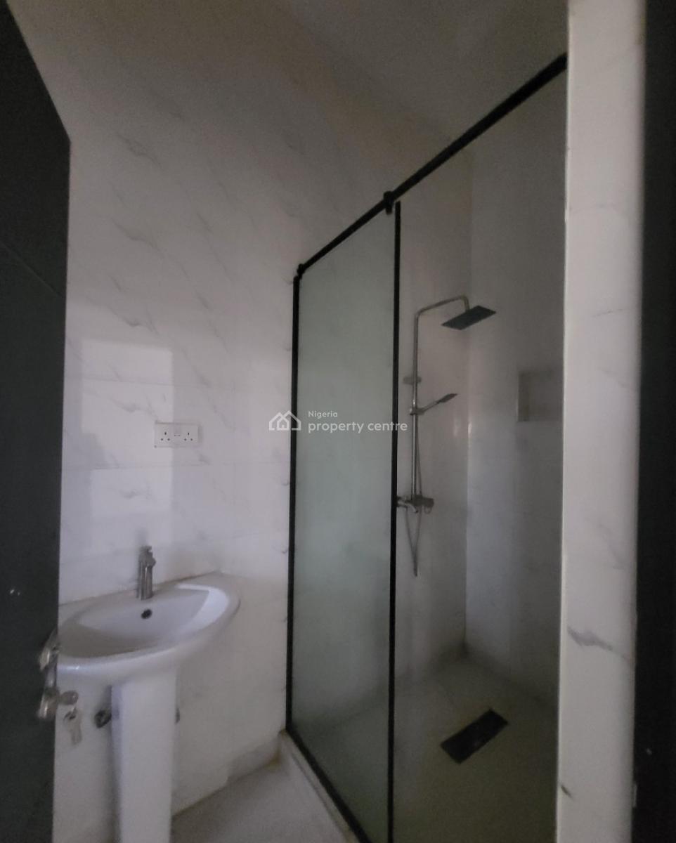 Luxurious Massive 2bedroom Flat, By American International School, Durumi, Abuja, Flat / Apartment for Rent