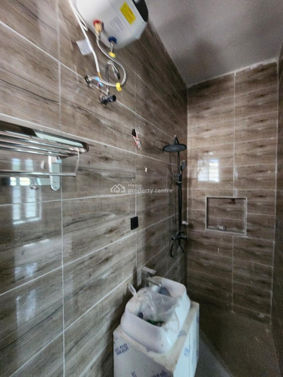 Luxury Two Bedroom Block of Flat, News Engineering Dawaki, Dawaki, Gwarinpa, Abuja, Flat / Apartment for Rent