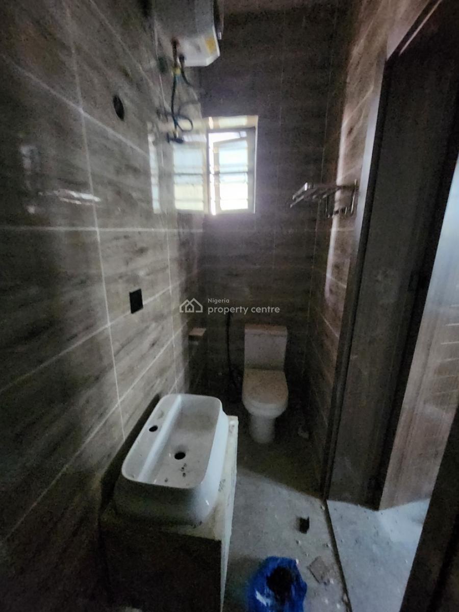 Luxury Two Bedroom Block of Flat, News Engineering Dawaki, Dawaki, Gwarinpa, Abuja, Flat / Apartment for Rent