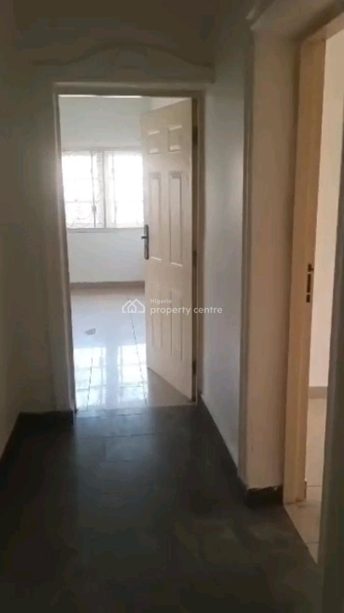 Clean 3 Bedroom Bungalow, Lokogoma District, Abuja, Detached Bungalow for Rent