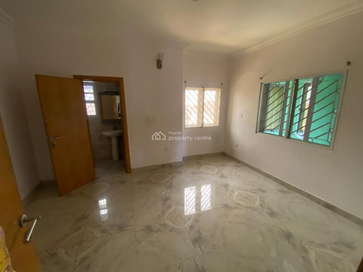 Neatly Maintained 3bedroom Terraced Duplex with Bq, Osapa-agungi, Osapa, Lekki, Lagos, Terraced Duplex for Rent