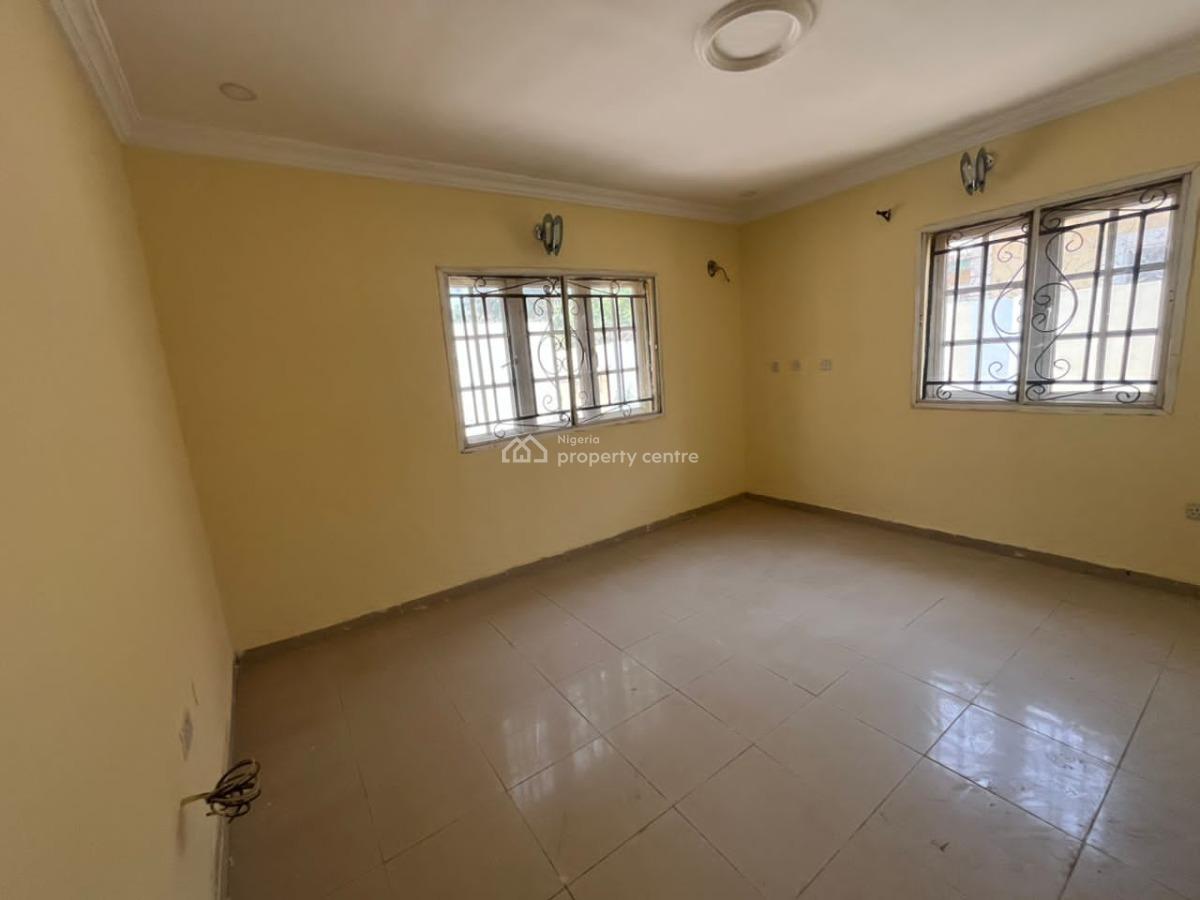Three Bedroom Bungalow with Maid Quarter, Sunnyvale Estate, Dakwo, Abuja, Semi-detached Bungalow for Rent