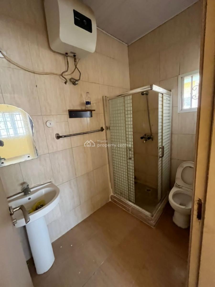 Three Bedroom Bungalow with Maid Quarter, Sunnyvale Estate, Dakwo, Abuja, Semi-detached Bungalow for Rent