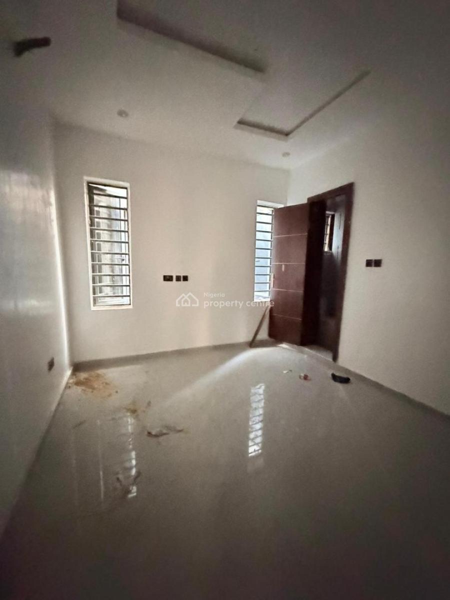Beautiful Studio & 2 Bedroom Apartment in a Good Neighborhood., Stunningly Designed Apartment in a Serene Neighborhood, Surulere, Lagos, Flat / Apartment for Sale