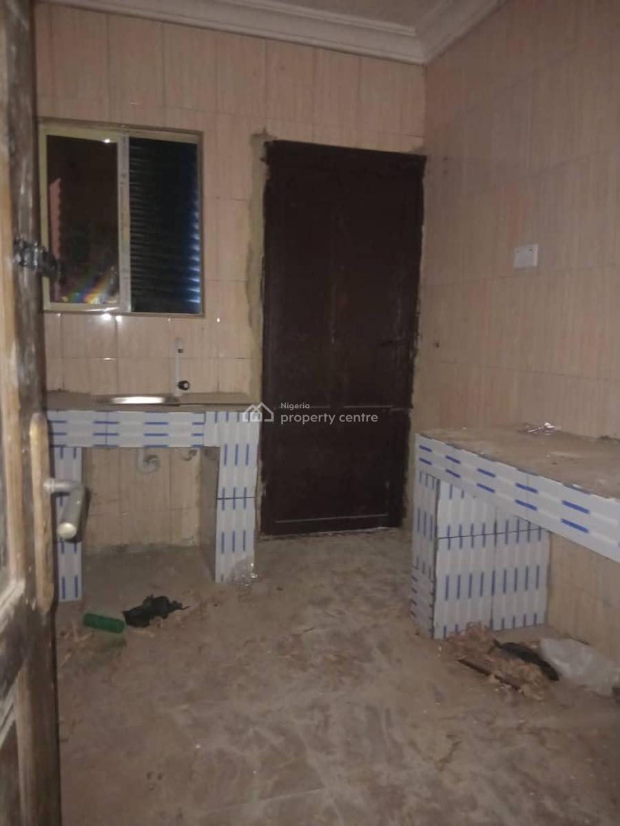 Spacious Room and Parlour Upstairs, Ogombo, Ajah, Lagos, Mini Flat (room and Parlour) for Rent